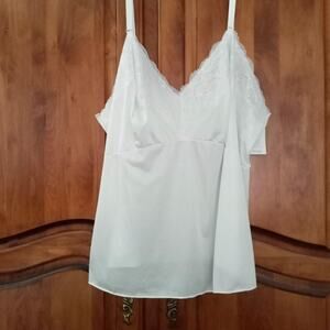 Dixie Belle Plus Size 44 White Cami Nylon Lace 3X Lingerie Camisole Sexy Slinky